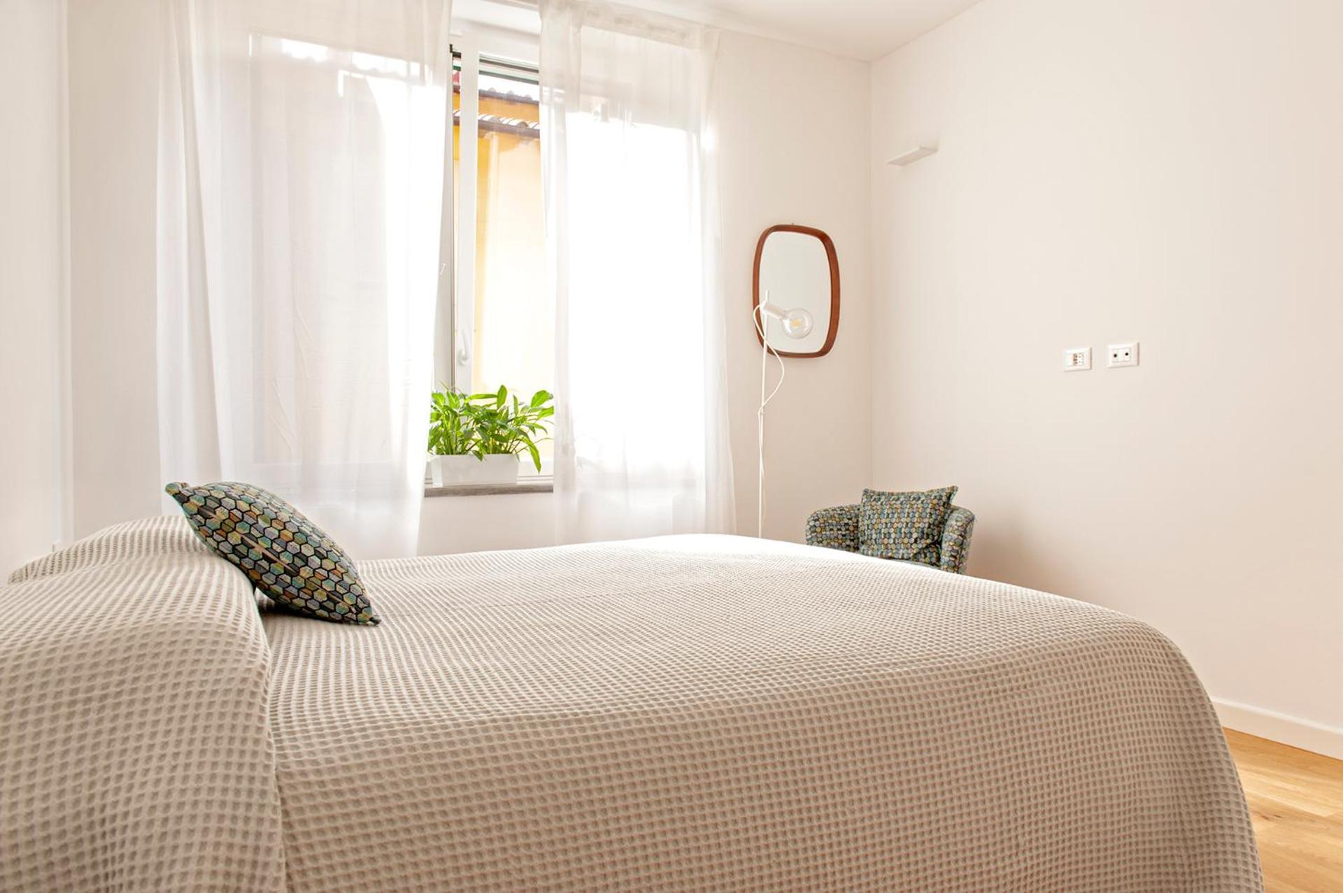 Waterfront Balcony I Grani 2 Resort Style Suite Ливорно Экстерьер фото